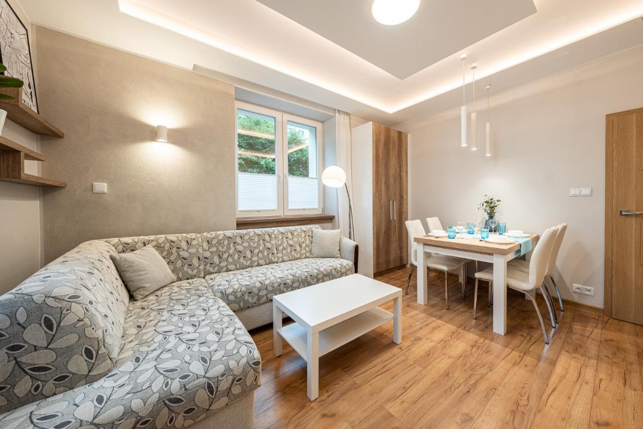Apartment Bluebird Katowice Near Spodek Mck & City Center Luaran gambar